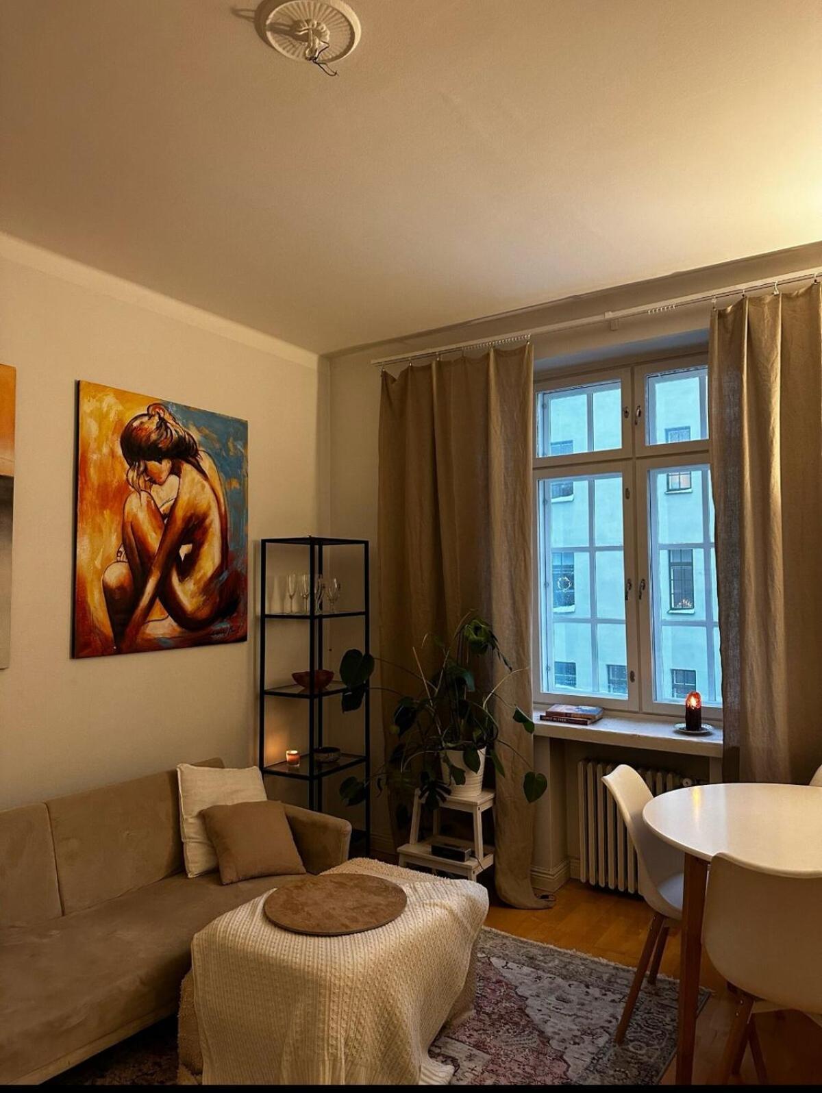 Compact One-bedroom In Taka-toeoeloe Apartamento *